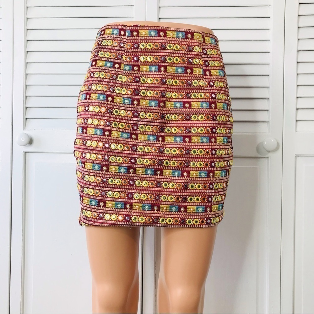 MISGUIDED Skirt Maroon Beaded Embroidered Mini Skirt Size 4